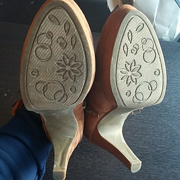 Fringed Booties - Picture 2 of 2